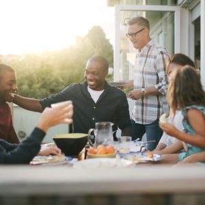 Ekonomer på utomhusmiddag